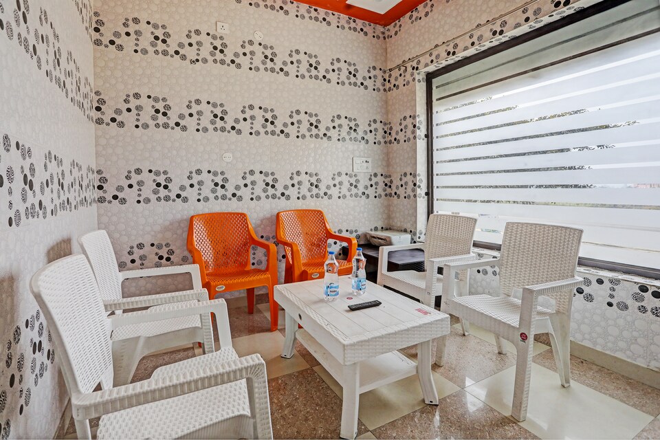 BIG BITE CAFE & ROOMS, Muzaffarnagar, Muzaffarnagar