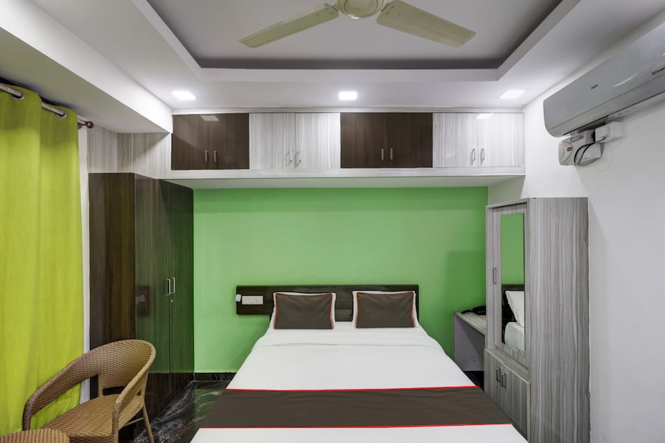 OYO 820323 Supreme Suites, Kalyan Nagar Bangalore, Bangalore