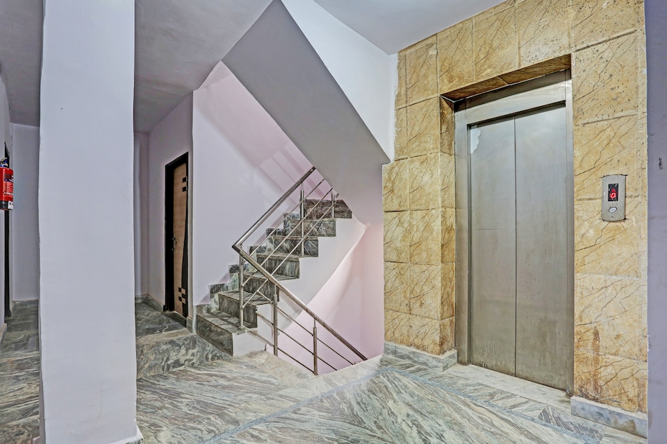 Live on DEL3438 , Dwarka Delhi, Delhi