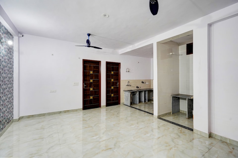 Sapphire Grand Inn, Indirapuram Ghaziabad, Ghaziabad