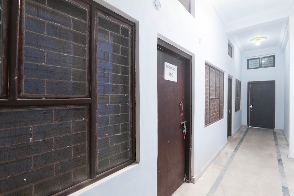 Hotel O Pushpanjali, Tanda, Tanda