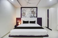 OYO Collection O Hotel Igloos