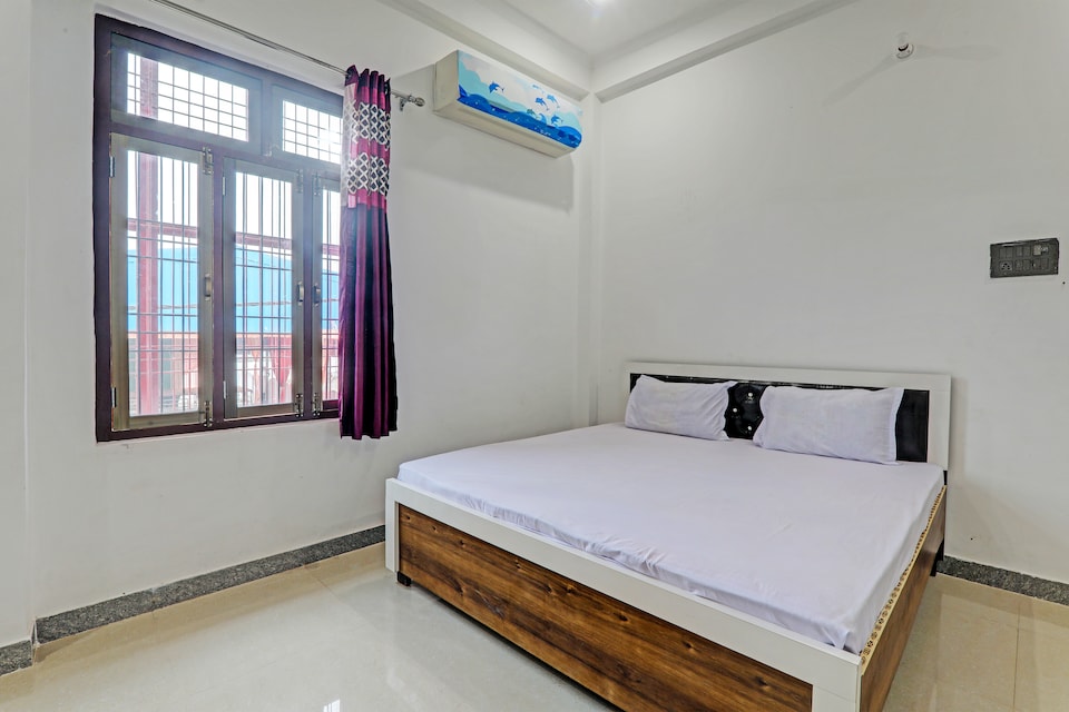 OYO Hotel Prakash Palace  , Ayodhya, Ayodhya