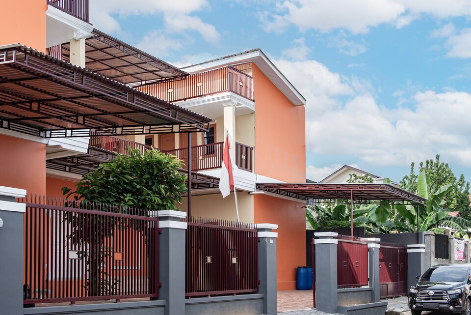 Hotel O Alnasya Syariah, Sukarami, Palembang