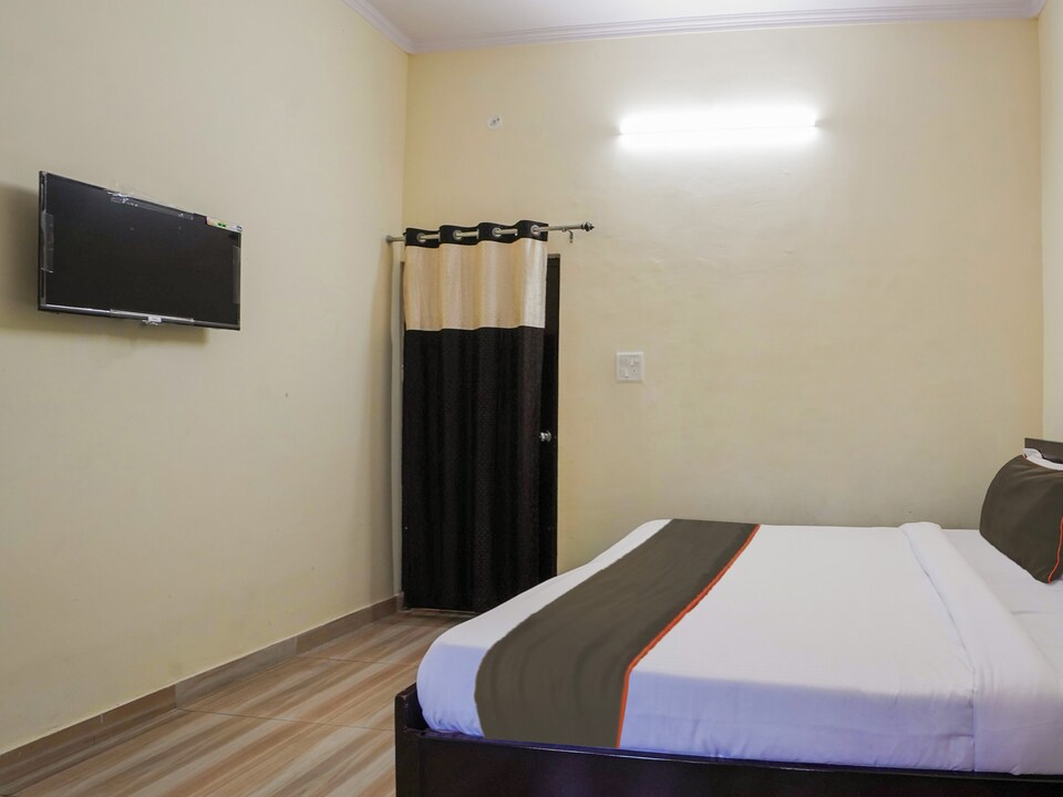 Collection O Wave Family Restaurant And Guest House, Dhikuli Ramnagar, Corbett-Ramnagar