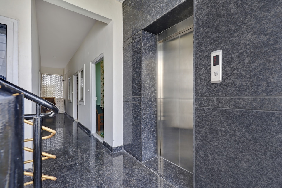 Hotel O Unique Shravanya Comforts & Lodge, Bannergatta Road Bangalore, Bangalore