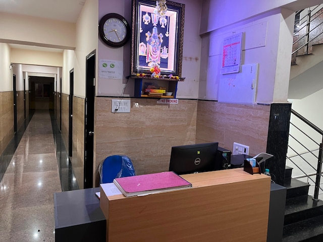 HOTEL O SURYA MANYATHA