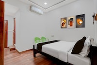 HOTEL O SURYA MANYATHA