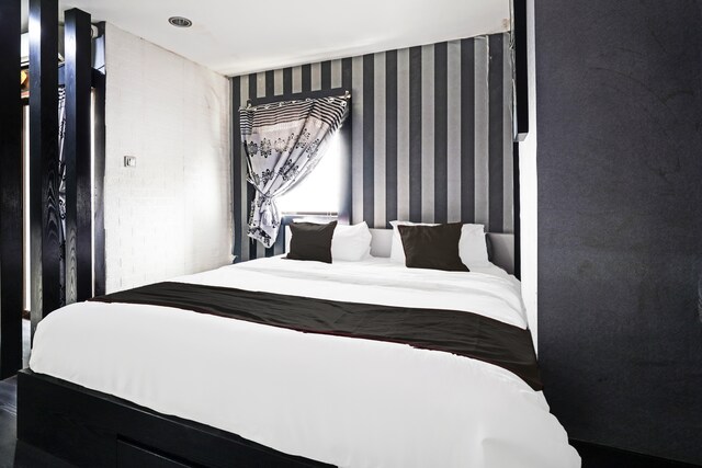 OYO 93365 Apartement Gateway By Sarana Cipta Mahakarya Ii