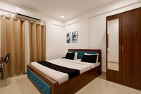 Super Collection O Besa Square Nagpur Formerly Yuva Inn
