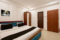 Super Collection O Besa Square Nagpur Formerly Yuva Inn