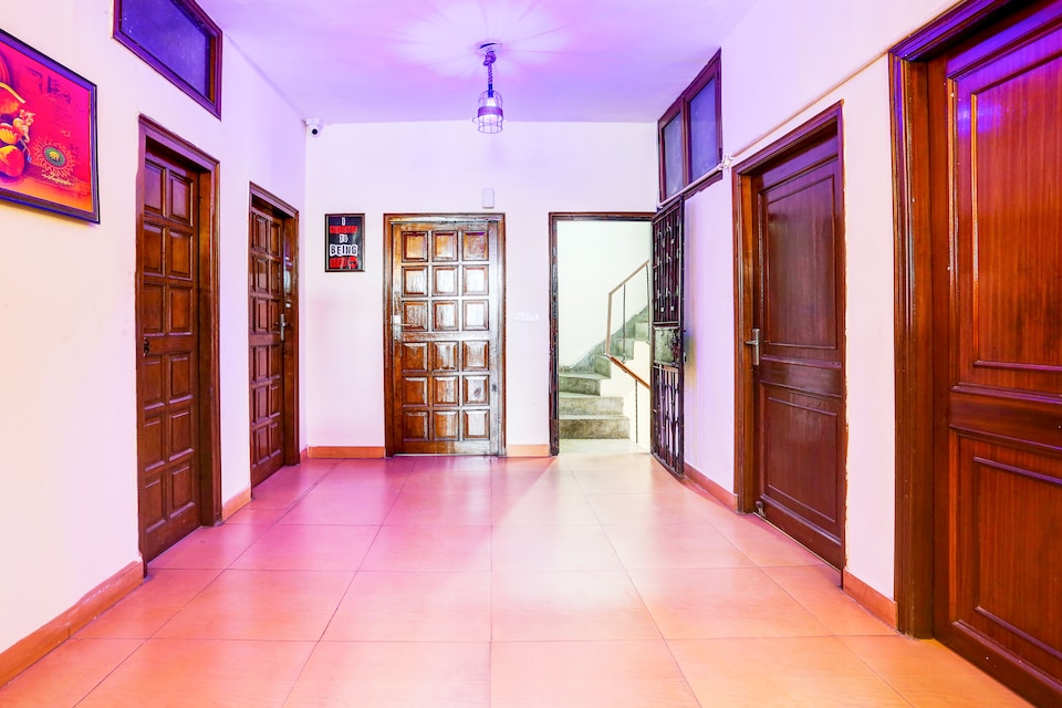 Super Hotel O KC , Saket Delhi, Delhi