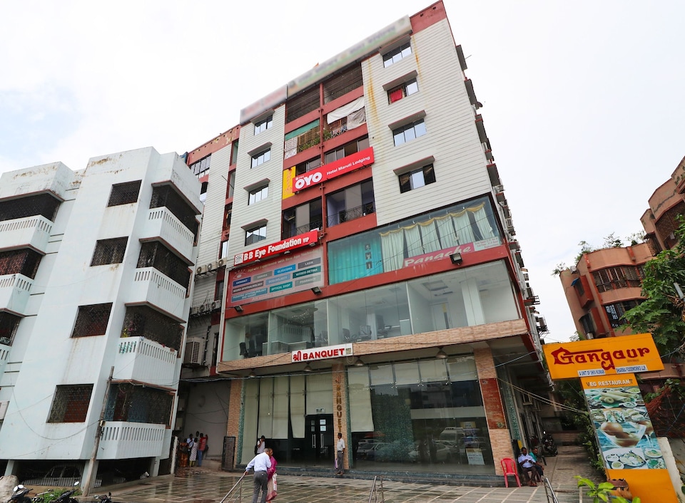 Hotel O Maruti Lodging, VIP Road Kolkata, कोलकाता