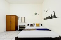OYO Life 93398 Sudimoro Guest House Syariah