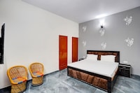 Hotel O Conifer INN 