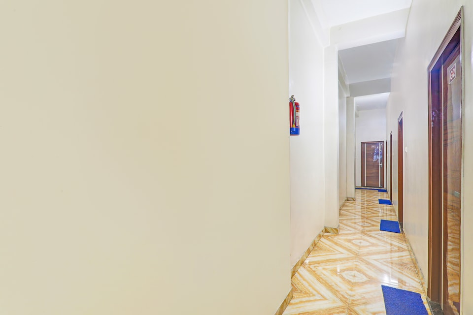 Hotel O Shiv Inn, Gorakhnath Gorakhpur, Gorakhpur