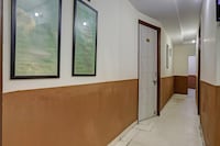 Hotel O Kanak palace