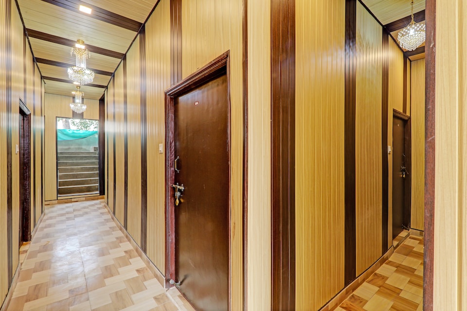 Hotel O Sawariya Grand, Cantonment, Varanasi