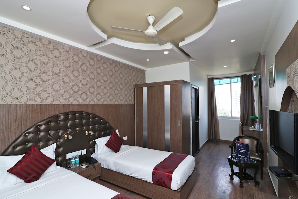 OYO 14422 Hotel Cosmos, SGPGI Lucknow, Lucknow