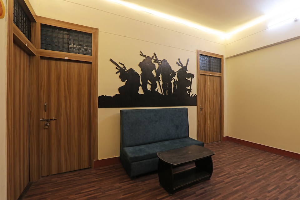 OYO 820737 Triweni palace, Rambagh Allahabad, Prayagraj