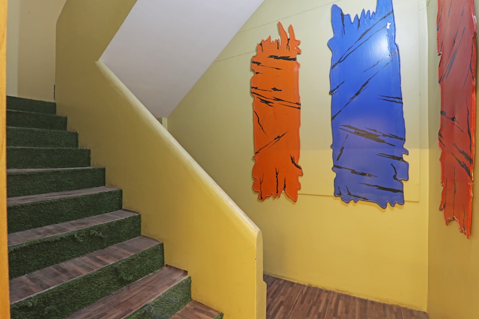 OYO 820737 Triweni palace, Rambagh Allahabad, Prayagraj