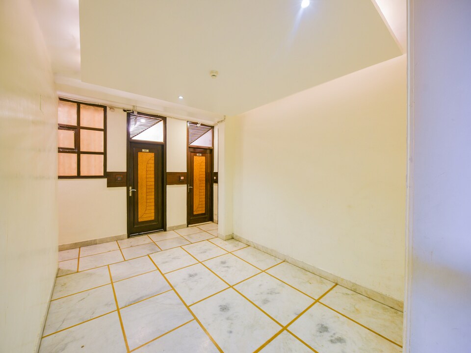 OYO 820742 Hotel West India, Karol Bagh Delhi, Delhi