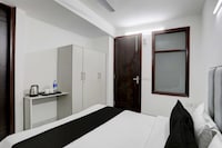 Collection O 24/7 Hotel