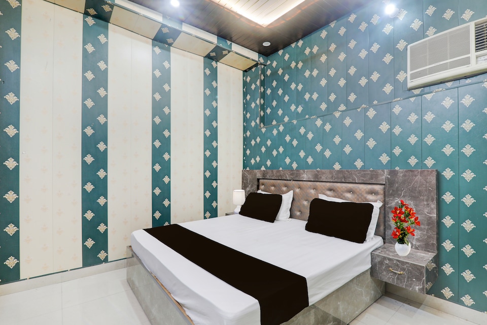 Super Hotel O Saryu Ghat Formerly Balaji Palace, Ayodhya, Ayodhya