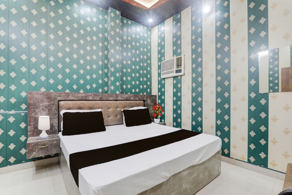 Hotel O Saryu Ghat Formerly Balaji Palace, Ayodhya, Ayodhya