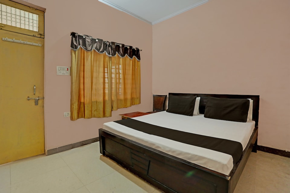 OYO Shree Krishna Hotel and Restaurant, Etawah, Etawah