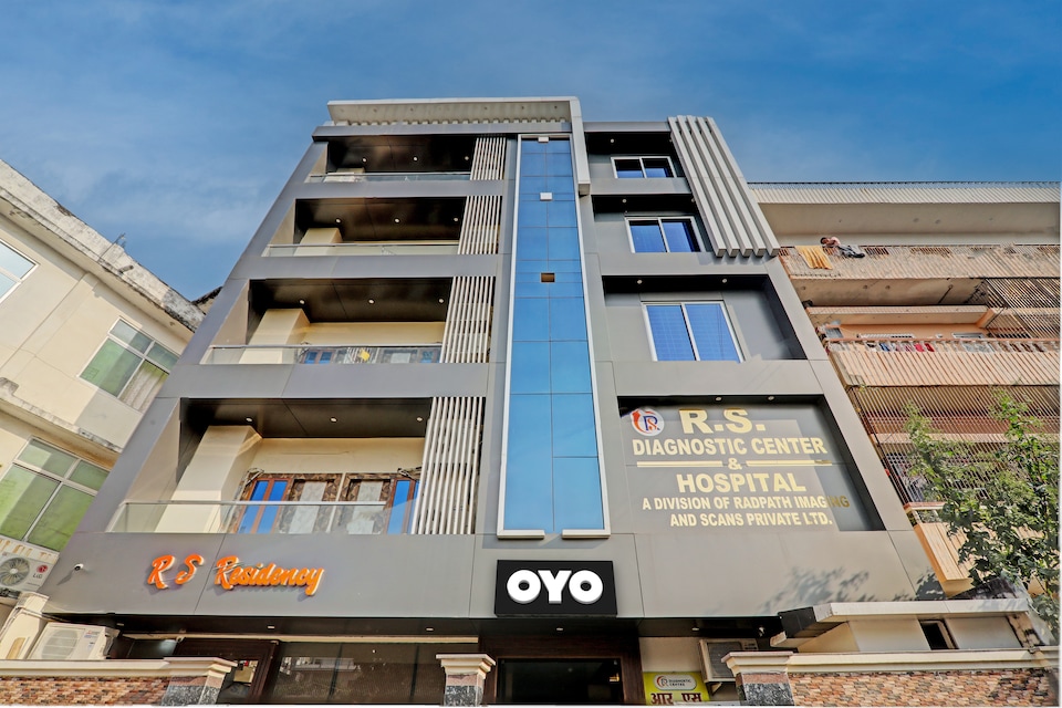OYO Flagship Hotel RS, Sarnath Varanasi, Varanasi