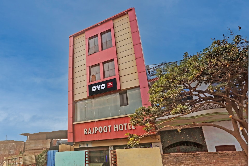 Hotel O New Rajpoot hotel banquet, Barra Kanpur, Kanpur