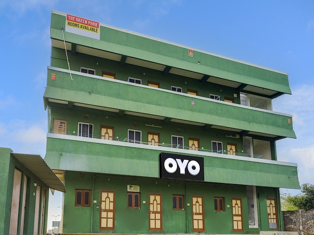 OYO Hotel The Green Park