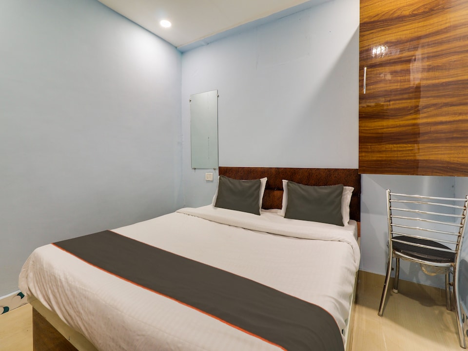 Hotel O AV SQUARE, Lashkar, Gwalior