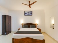 Collection O Beyond Hotel