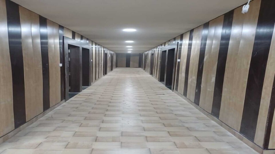 OYO Hotel Krishna Cottage, Golghar, Gorakhpur