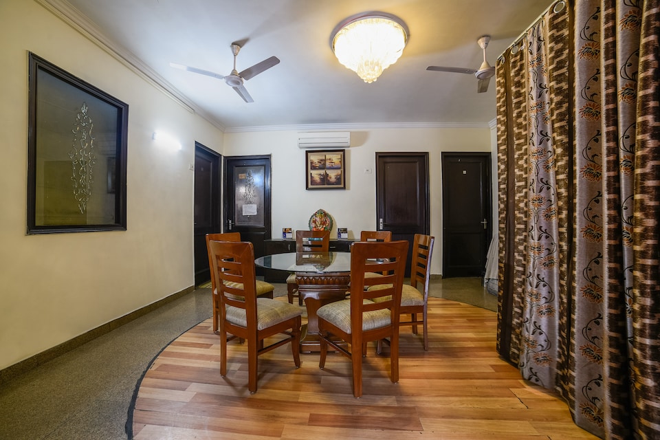 OYO Home Stay The Divine Home Near Lotus Temple, Nehru Place, Delhi