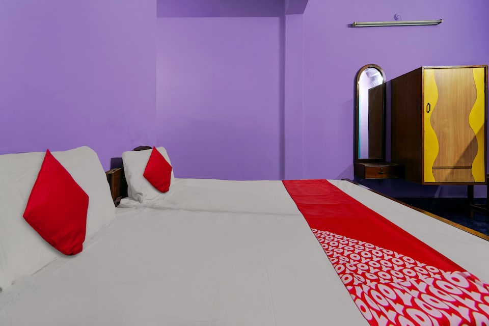 Hotel O Sri Sivasakthi A/C Lodge, Sivakasi City Center, Virudhunagar