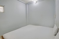 OYO 820979 Hotel Mayura