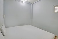 OYO 820979 Hotel Mayura