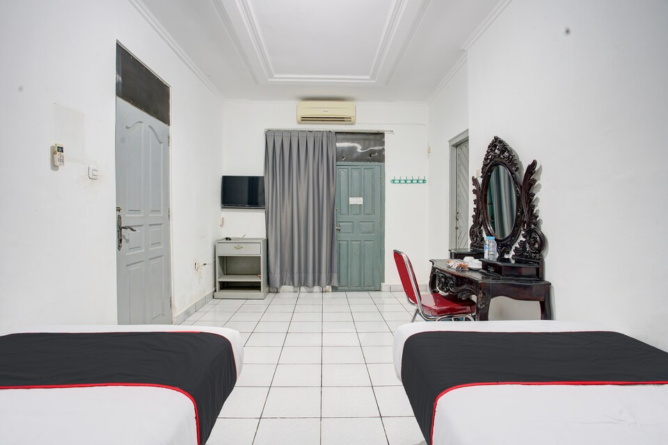 Capital O 93467 Wisma Olo Syariah, Padang Kota, Padang