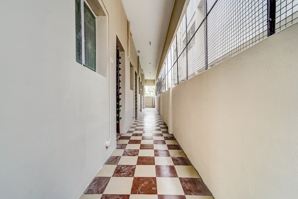 Hotel O Good Vibes Thondamuthur Bus Stop, Gandhipuram Coimbatore, Coimbatore