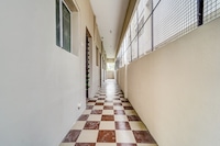 Hotel O Good Vibes Thondamuthur Bus Stop