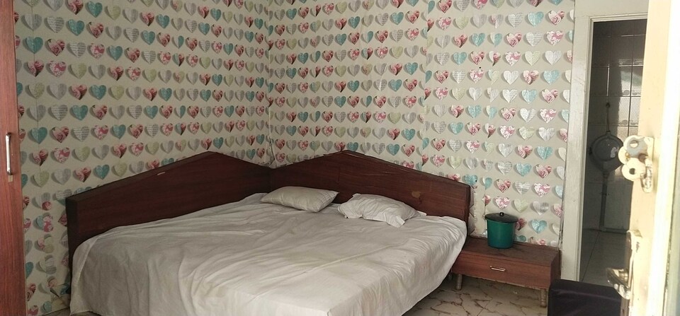 OYO 821006 Majestic Resort Manali Farms, Vijay Nagar Indore, Indore