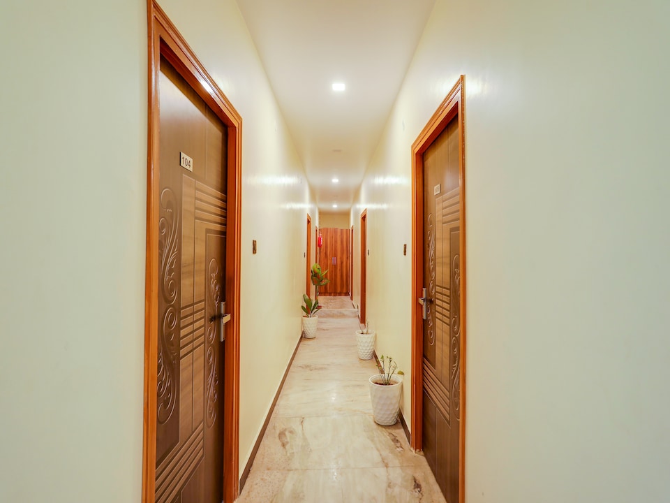 Hotel O Parth, Alambagh Lucknow, Lucknow