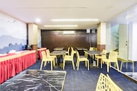 Super Townhouse Shamshabad Paradise Formerly Blue Petals Hotel