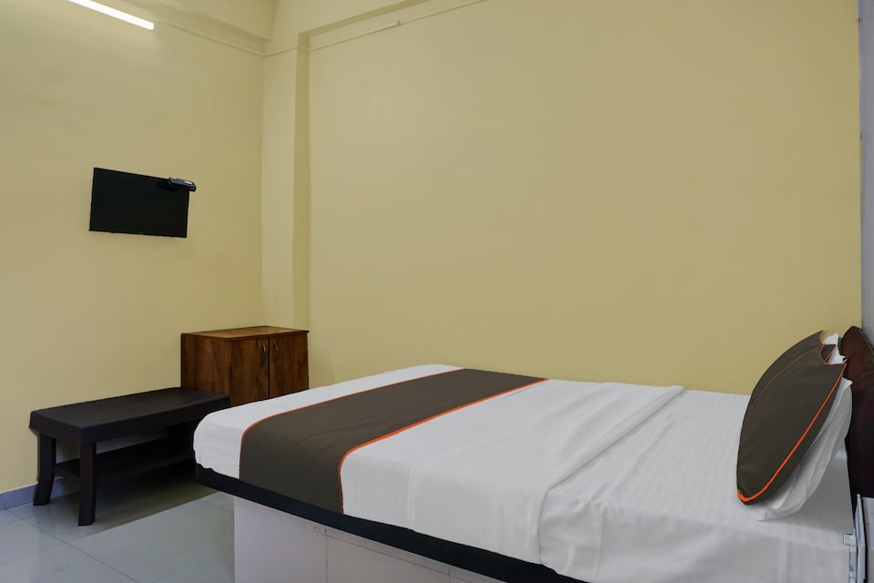 Collection O HOTEL DAULAT INN, Lonavala, Lonavala