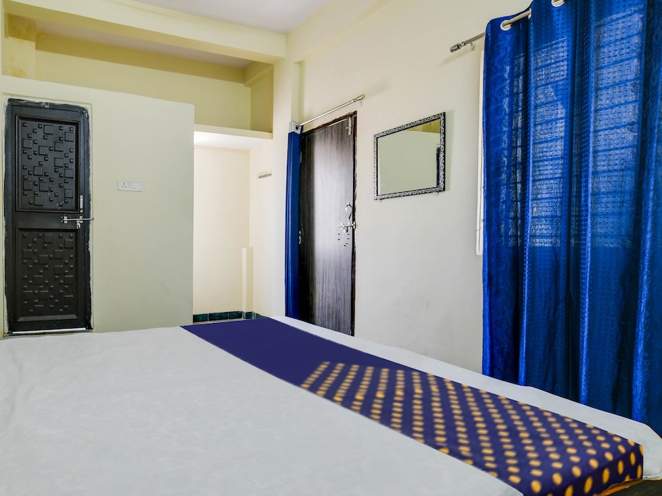 Hotel O Palace, Rajender Nagar, Indore