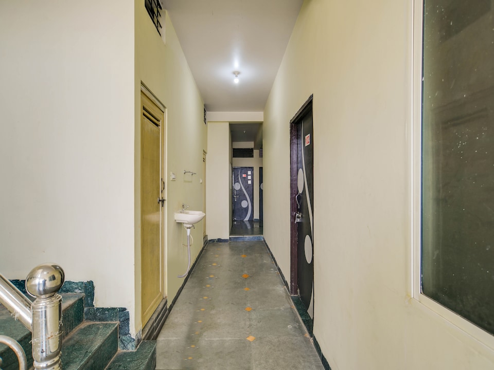 Spot On Hotel Palace, Rajender Nagar, Indore