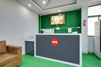 Hotel O Super Corridor